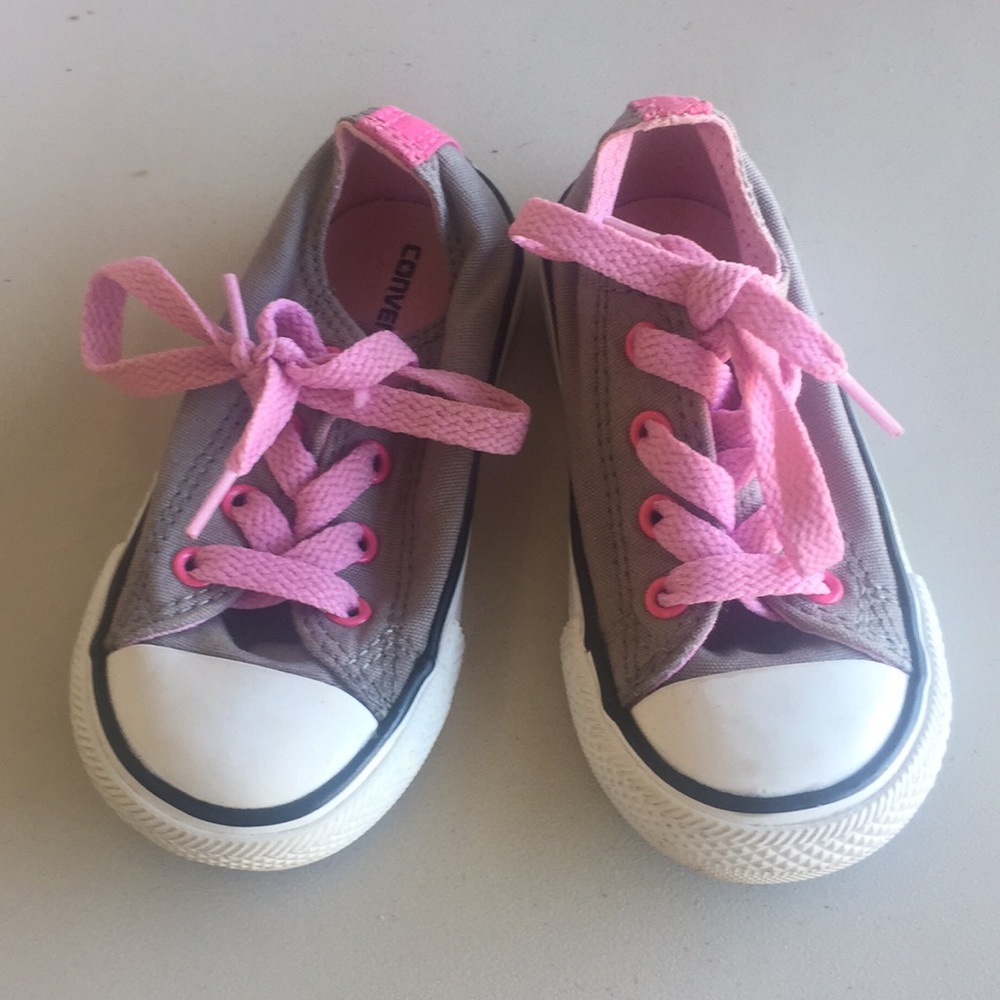 Kids converse